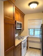417 Main St in Huntington, NY - Building Photo - Building Photo