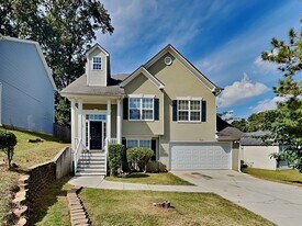 320 Lake Royale Pl in Riverdale, GA - Building Photo