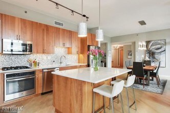 1120 S 2nd St-Unit -Apt 212 in Minneapolis, MN - Building Photo - Building Photo