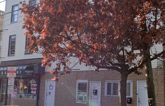 1155 Summit Ave in Jersey City, NJ - Building Photo - Building Photo
