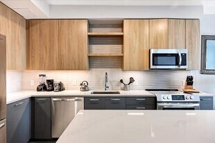 12000 Inspiration St in Reston, VA - Building Photo