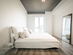 L'Aventura in Québec, QC - Building Photo - Building Photo