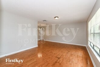 282 Ground Dove Cir in Lehigh Acres, FL - Building Photo - Building Photo