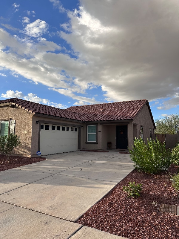 1118 E Brookwood Dr in Casa Grande, AZ - Foto de edificio - Building Photo