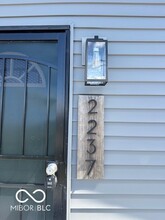 2237 Yandes St in Indianapolis, IN - Foto de edificio - Building Photo