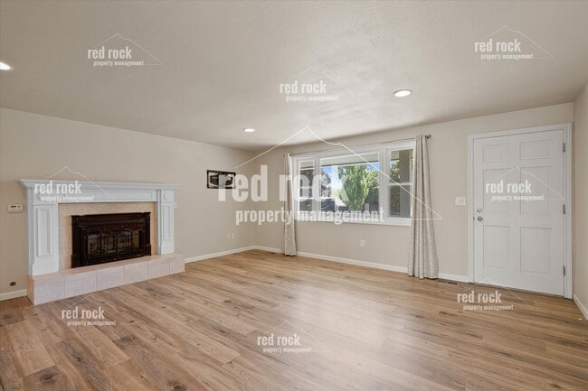 2211 E 49th Ave in Spokane, WA - Building Photo - Building Photo