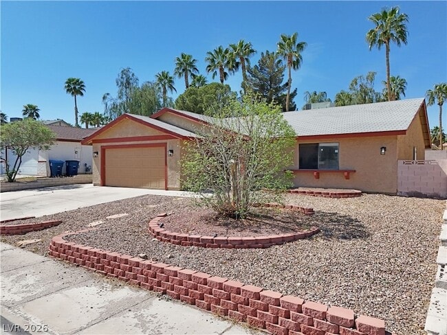 2414 La Casa Dr in Henderson, NV - Building Photo - Building Photo