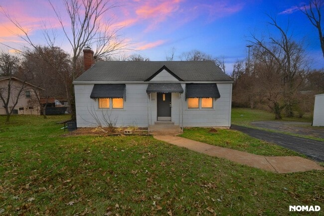 property at 226 Argent Ave