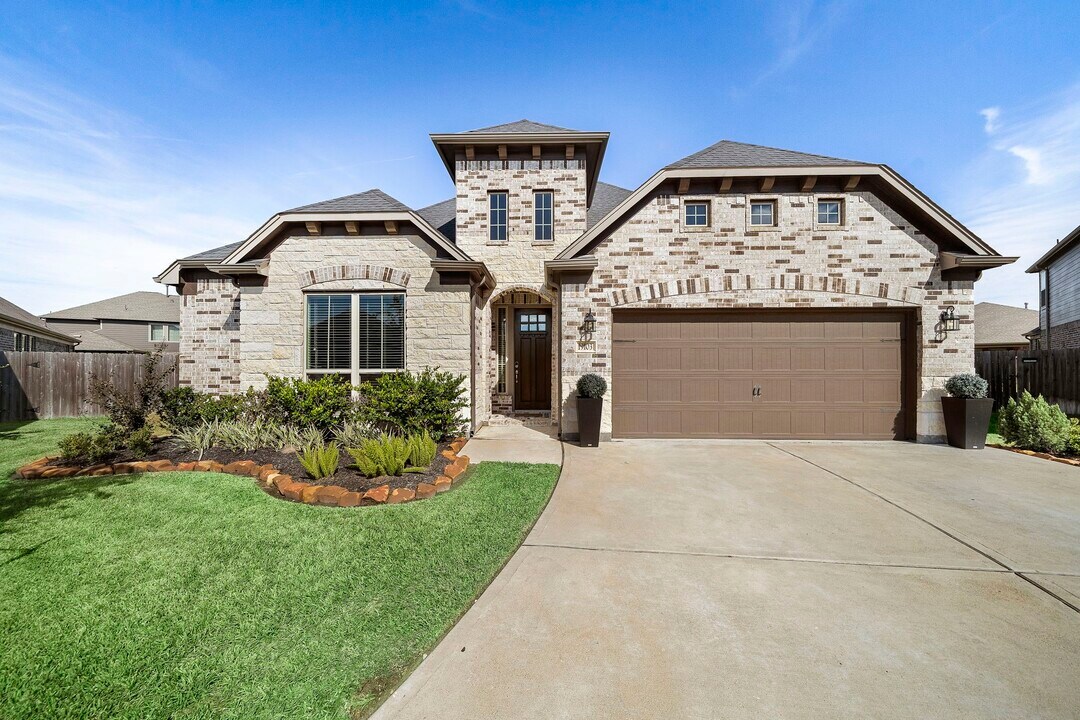 19103 Heather Downs Ct in Cypress, TX - Building Photo