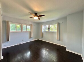 824 South Hinsdale Avenue in Hinsdale, IL - Building Photo - Building Photo
