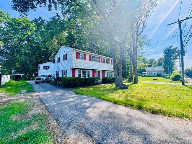 property at 413 High St