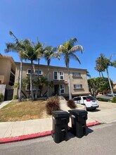 360 Rosecrans St in San Diego, CA - Foto de edificio - Building Photo