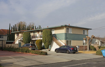 2062 Main St in Santa Clara, CA - Building Photo - Building Photo