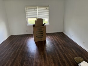 6523 Heathervale Ct, Unit 6523 Heathervale Court in Newburgh, IN - Foto de edificio - Building Photo