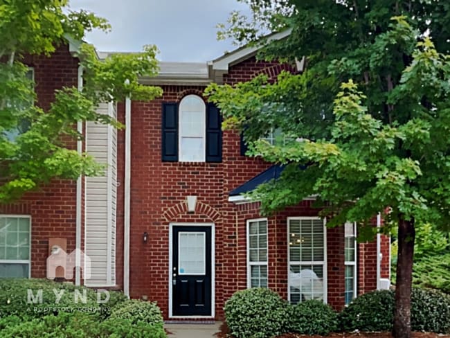 property at 5618 Union Pointe Dr
