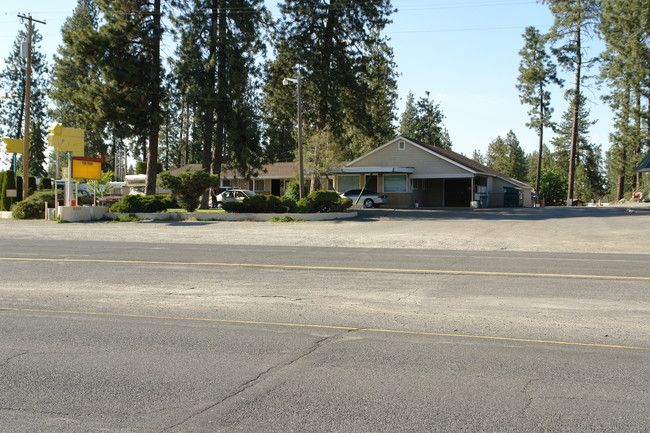 5314 W Sunset Hwy in Spokane, WA - Foto de edificio - Building Photo