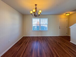 737 Botanical Ct in Bunnlevel, NC - Building Photo - Building Photo