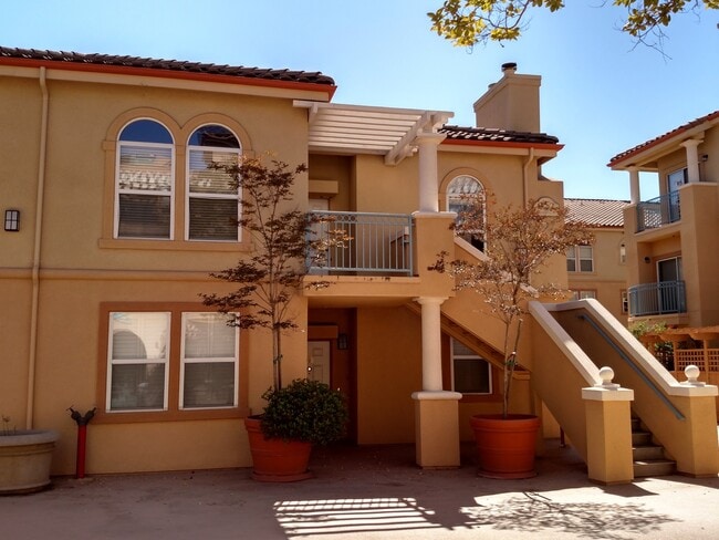 property at 952 S 11th St