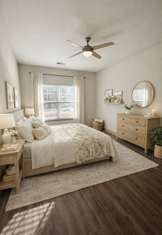 Bridford West in Greensboro, NC - Building Photo - Building Photo