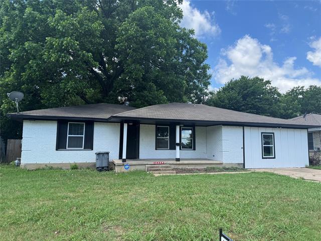 property at 4655 C L Veasey Blvd