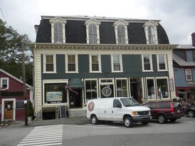 24-26 Central Sq in Bristol, NH - Building Photo