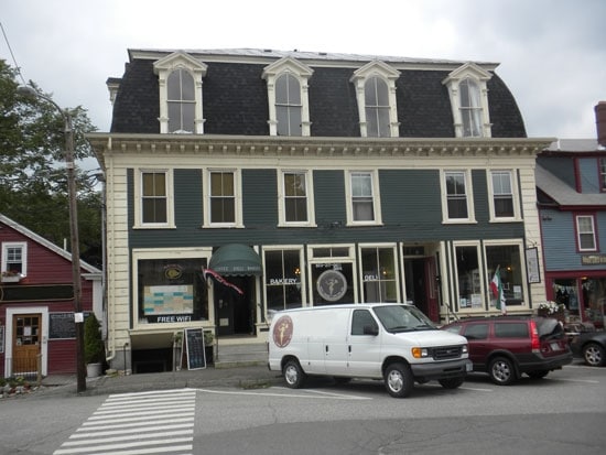 24-26 Central Sq