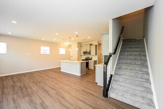 4930 Pebble Ct in Liberty Township, OH - Building Photo - Building Photo