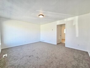 1347 West 700 S-Unit -Unit A in Salt Lake City, UT - Building Photo - Building Photo