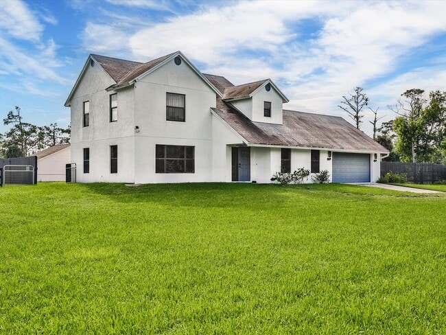 1350 C Rd in Loxahatchee Groves, FL - Building Photo - Building Photo