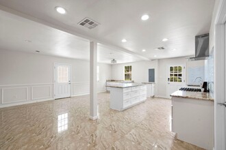 1903 Pinewoods Way in Spring, TX - Building Photo - Building Photo