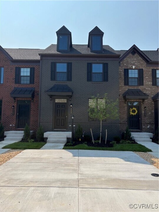 1113 Arborway Ln in Midlothian, VA - Building Photo