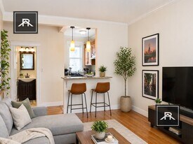 1840 Commonwealth Ave, Unit 7 in Boston, MA - Building Photo