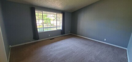 1965 Wagtail Ct NW in Salem, OR - Building Photo - Building Photo