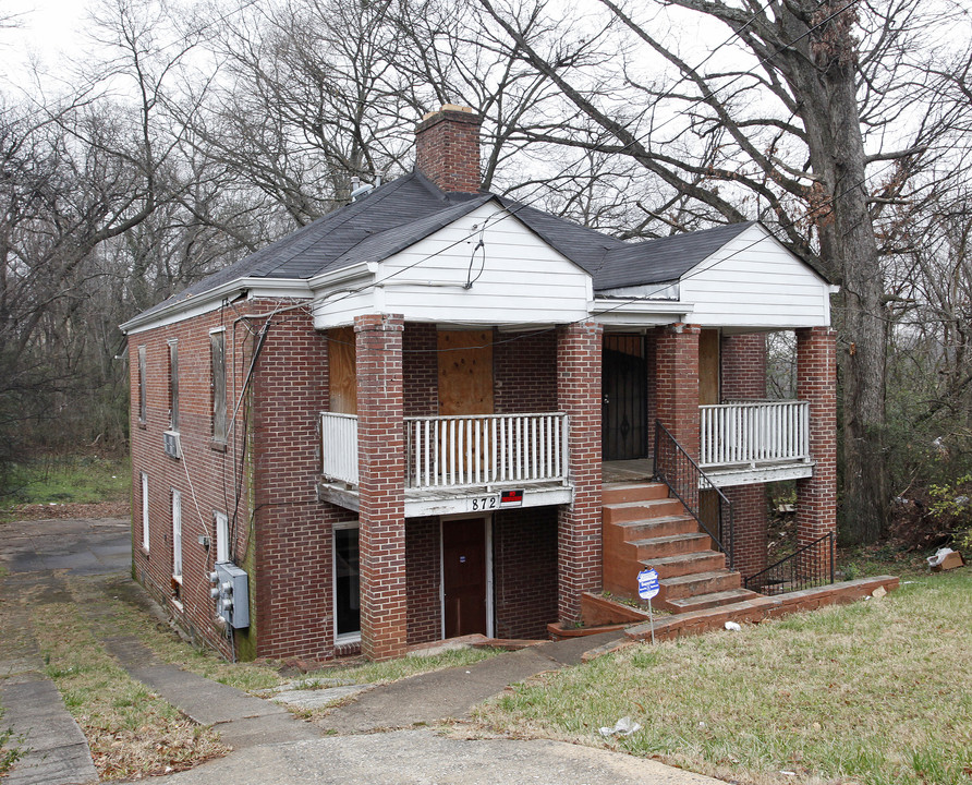 1872 SE Jonesboro Rd in Atlanta, GA - Building Photo