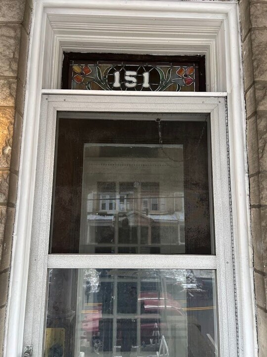 151 W Windsor St in Reading, PA - Foto de edificio