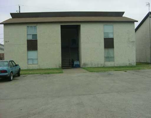 2813 Cypress Bend in Bryan, TX - Foto de edificio - Building Photo