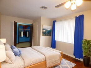 2208 Monterrey Dr in Orange, TX - Building Photo - Building Photo