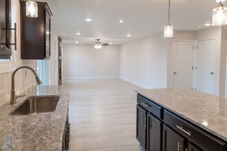 2632 Rafiki Dr in Clarksville, TN - Building Photo - Building Photo