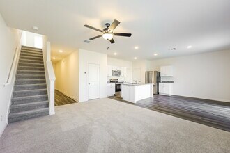 5534 Bluebell Mdw in Converse, TX - Building Photo - Building Photo