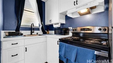 1525 Pensacola St in Honolulu, HI - Building Photo - Building Photo