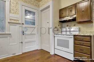 902 N 77th St in Seattle, WA - Building Photo - Building Photo