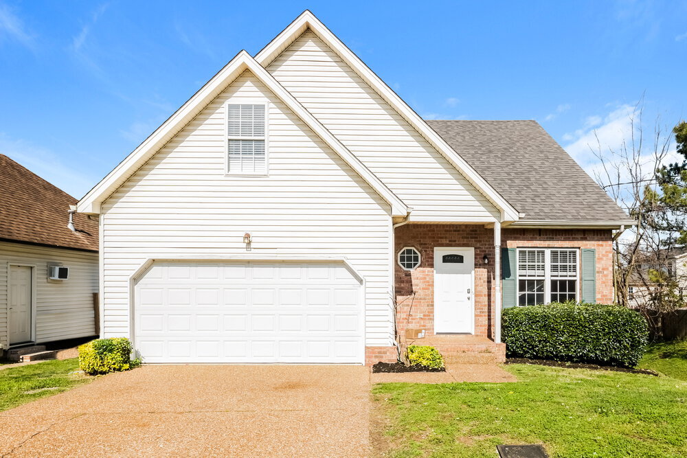 6404 Wildgrove Dr in Nashville, TN - Building Photo