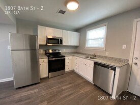 1807 Bath St in Richmond, VA - Building Photo
