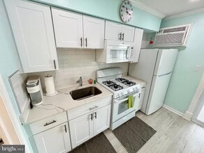 1103 Philadelphia Ave, Unit 20 in Ocean City, MD - Building Photo - Building Photo