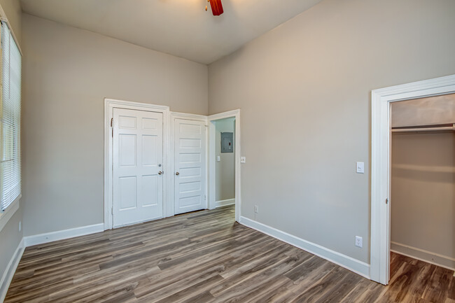 515 3rd St in Augusta, GA - Building Photo - Interior Photo