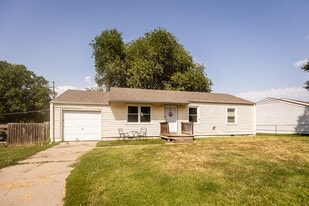 1314 W 9th St in Junction City, KS - Building Photo