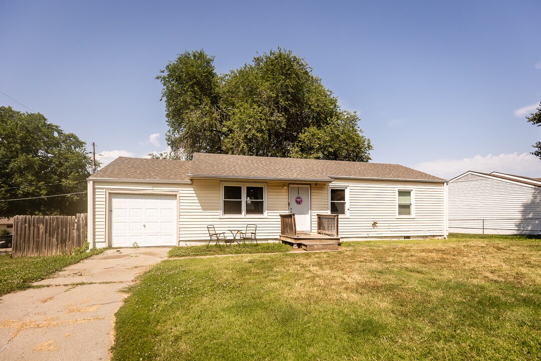 1314 W 9th St in Junction City, KS - Building Photo