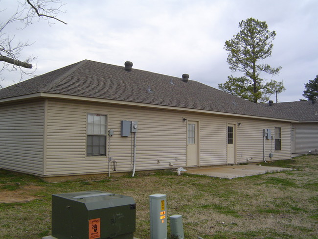 502 Cook St in Ward, AR - Building Photo - Building Photo