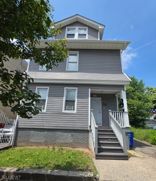 property at 503 S 20th St