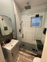 2717 N Artesian Ave, Unit 2 in Chicago, IL - Building Photo - Building Photo